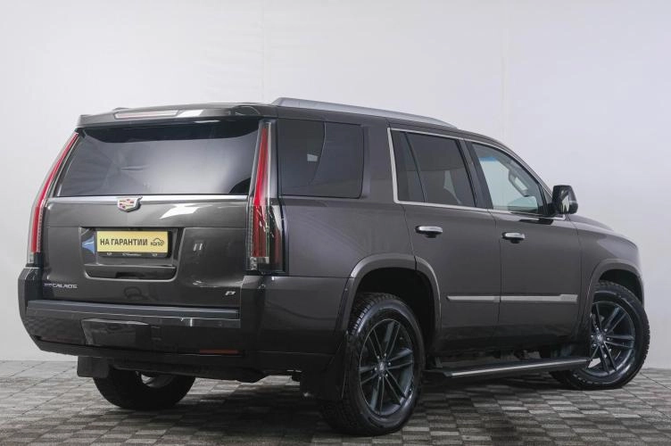 Cadillac Escalade 6 из 6