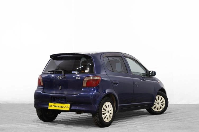 Toyota Vitz 4 из 6