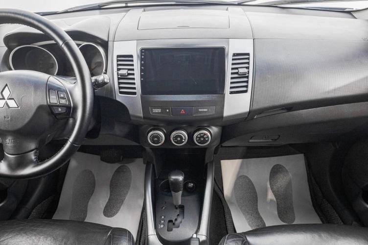 Mitsubishi Outlander 17 из 29