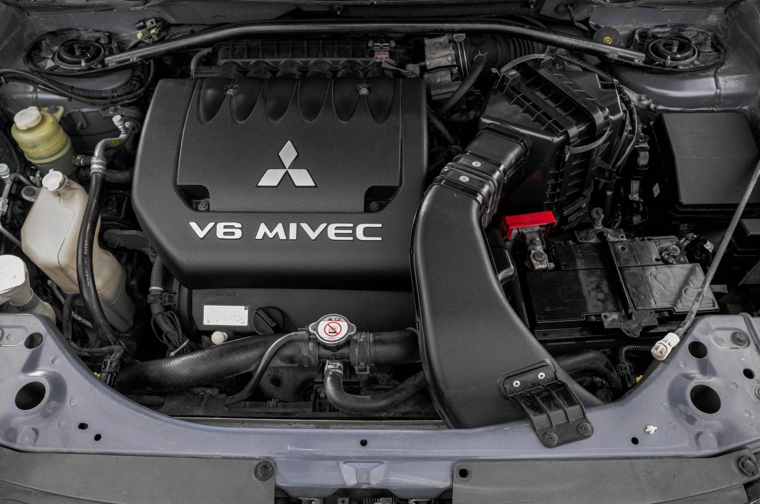 Mitsubishi Outlander 7 из 29