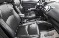 Mitsubishi Outlander 25 из 29