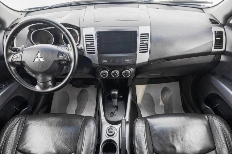 Mitsubishi Outlander 8 из 29