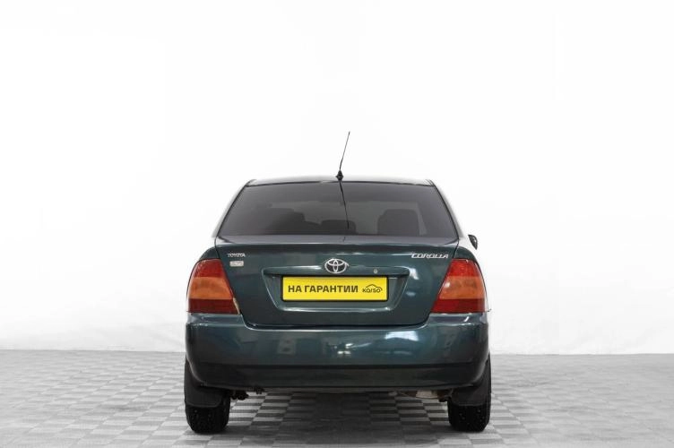 Toyota Corolla 5 из 6