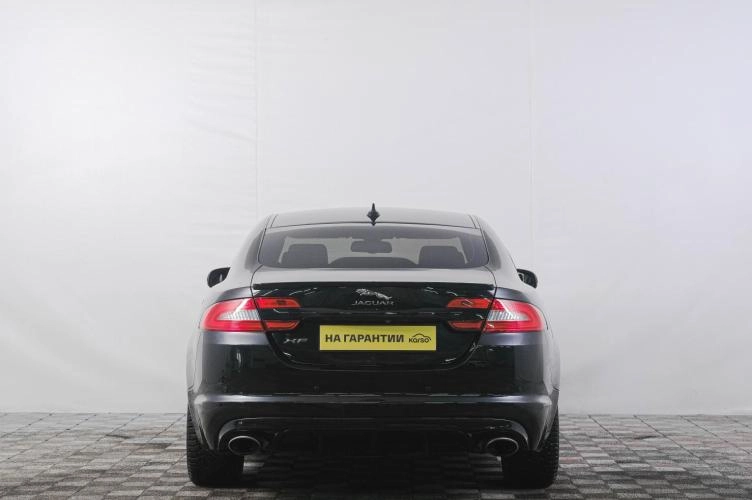 Jaguar XF 5 из 6