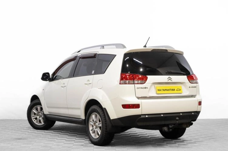 Citroen C-Crosser 6 из 6