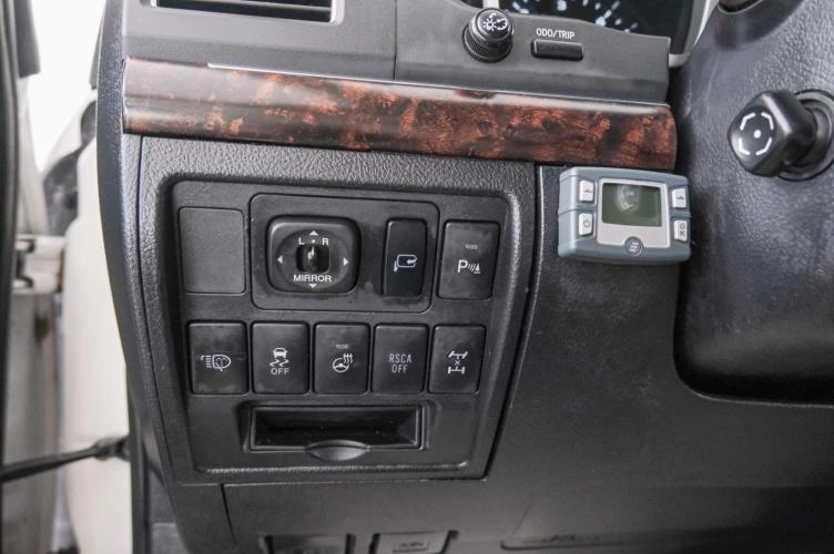 Toyota Land Cruiser 17 из 23