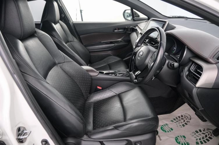 Toyota C-HR 7 из 22