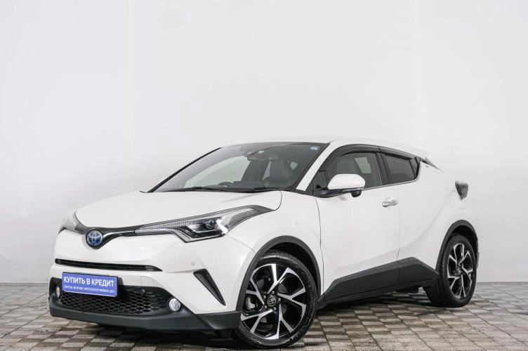 Toyota C-HR 3 из 6