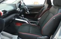 Toyota Raize 21 из 24