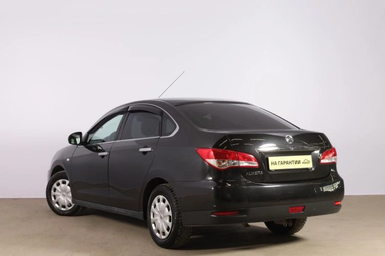 Nissan Almera 4 из 6