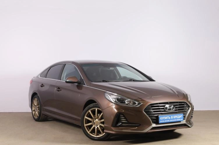 Hyundai Sonata 1 из 6