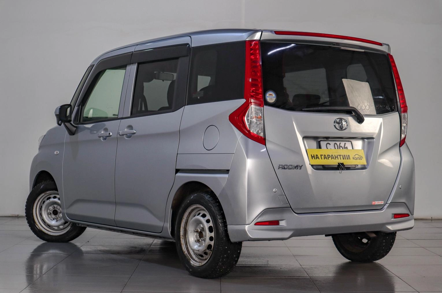 Toyota Roomy 6 из 18