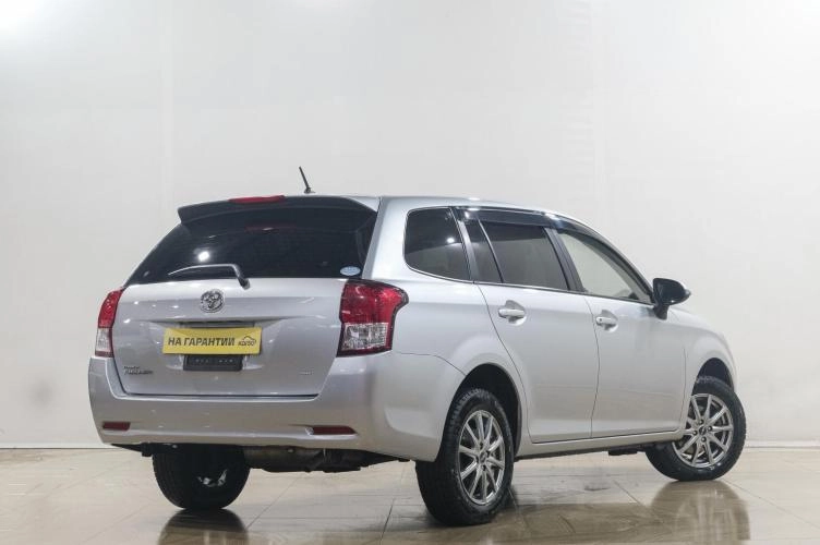 Toyota Corolla Fielder 6 из 6