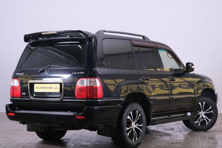 Lexus LX 6 из 6