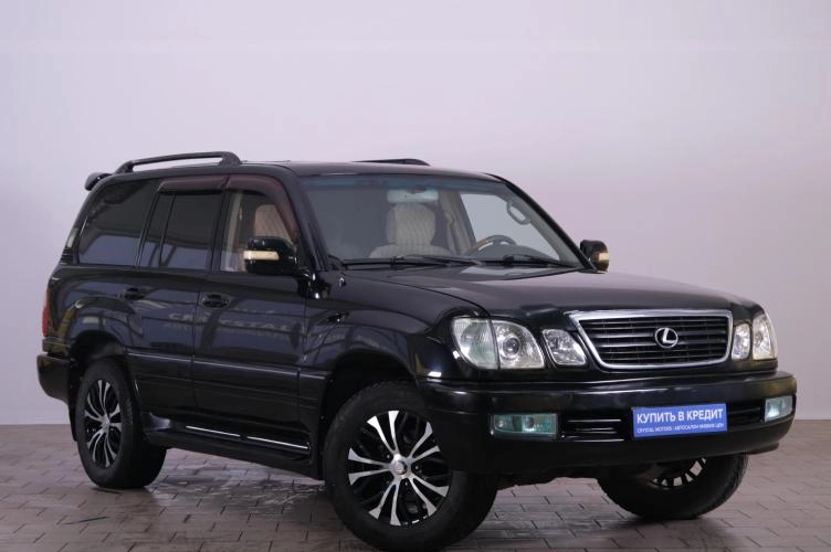 Lexus LX