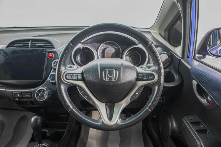 Honda Fit 14 из 26