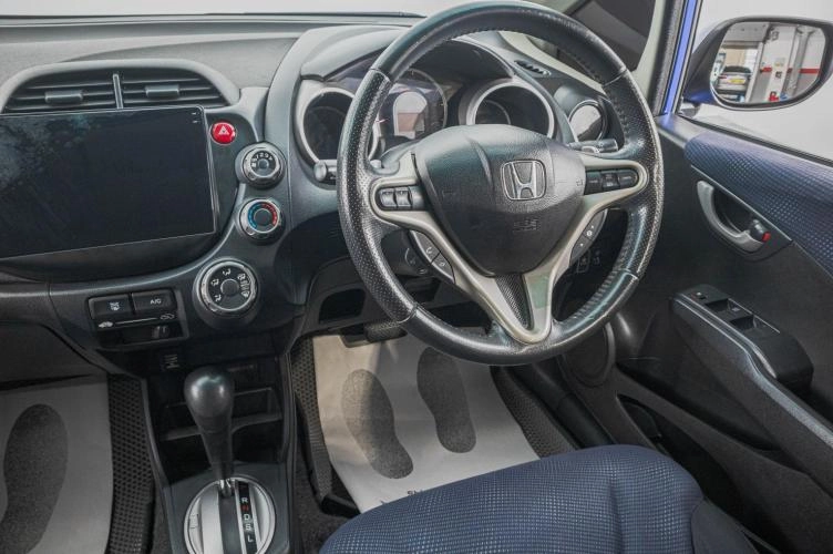 Honda Fit 17 из 26