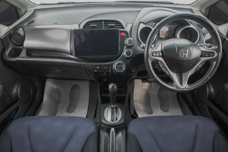 Honda Fit 9 из 26