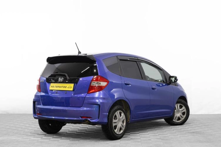 Honda Fit 4 из 5