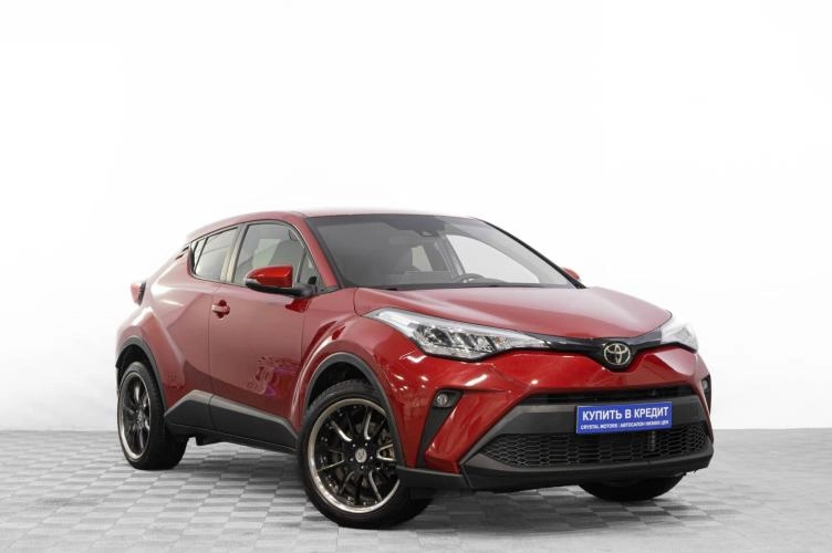 Toyota C-HR 1 из 6