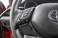 Toyota C-HR 15 из 26