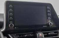 Toyota C-HR 19 из 26