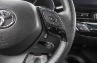 Toyota C-HR 16 из 26