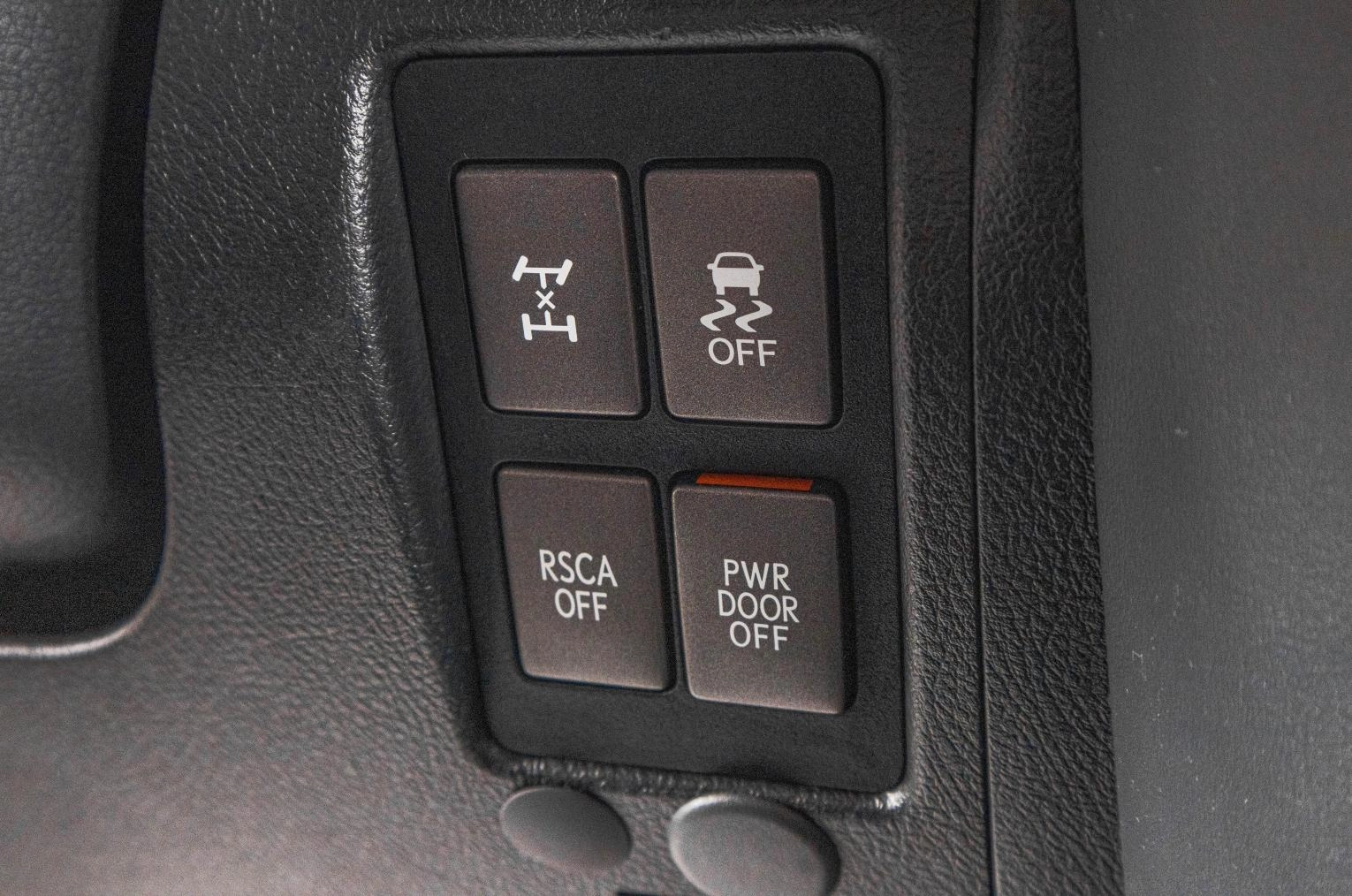 Lexus LX 24 из 41