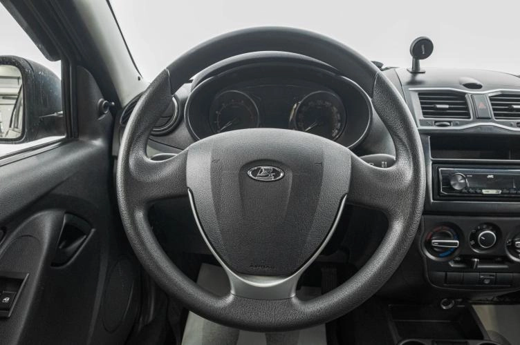 ВАЗ (LADA) Granta 13 из 23