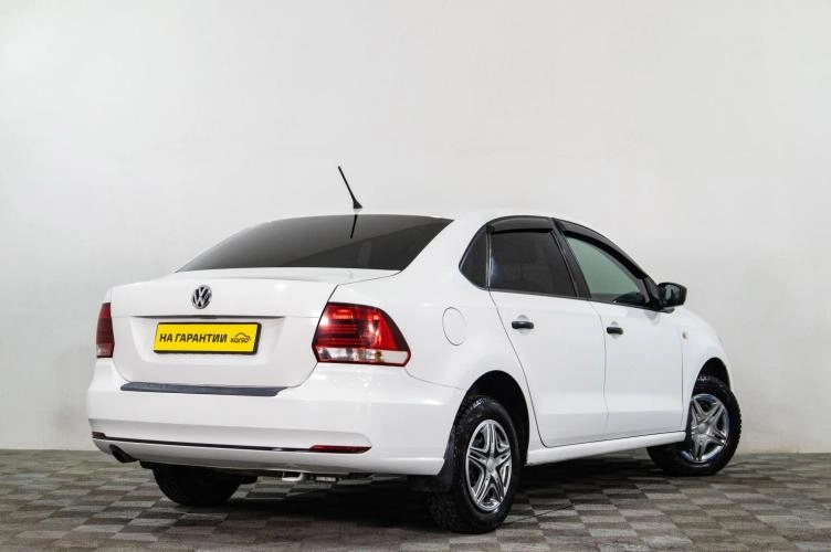 Volkswagen Polo 4 из 6