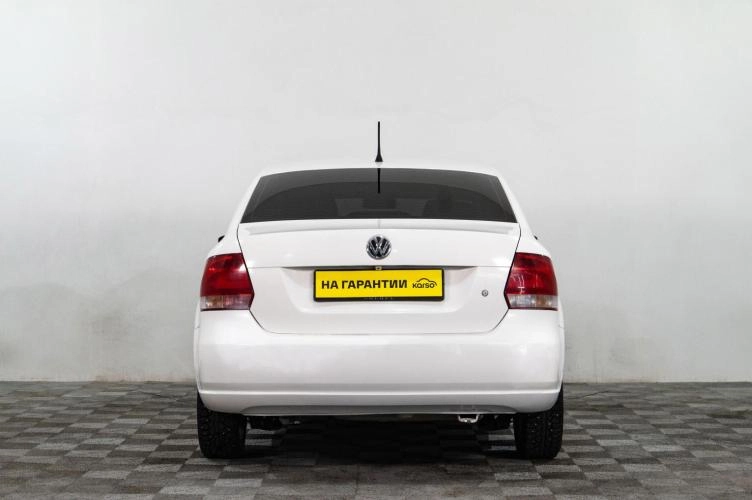 Volkswagen Polo 5 из 6