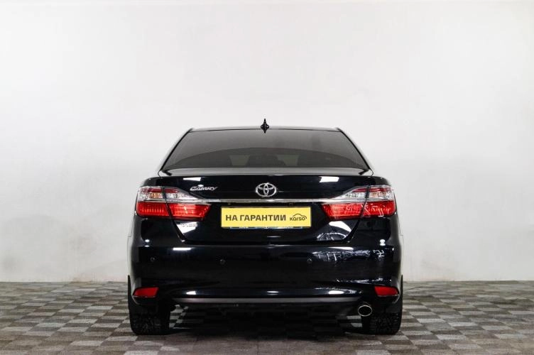 Toyota Camry 5 из 5