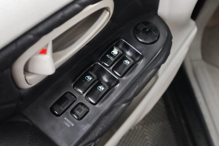 Hyundai Trajet 17 из 18