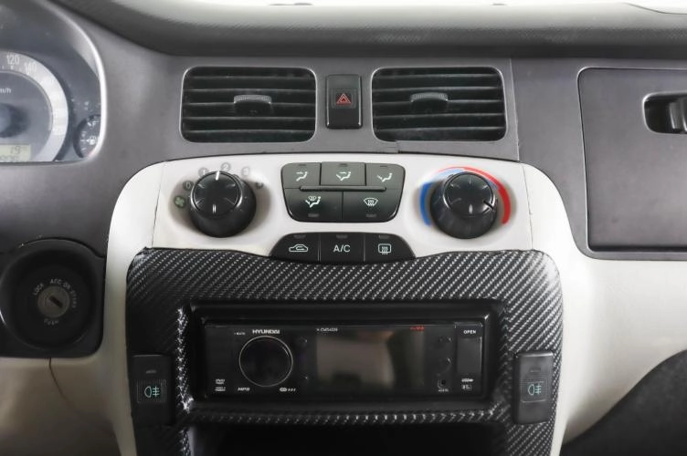 Hyundai Trajet 15 из 18