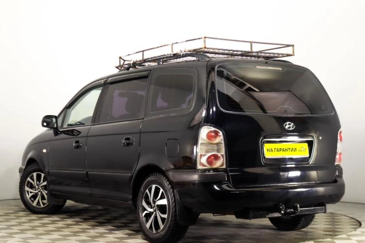 Hyundai Trajet 6 из 6