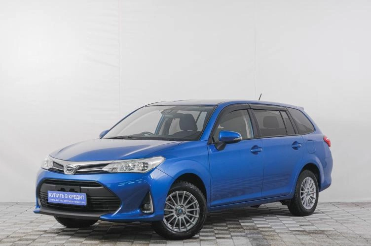 Toyota Corolla Fielder 3 из 6