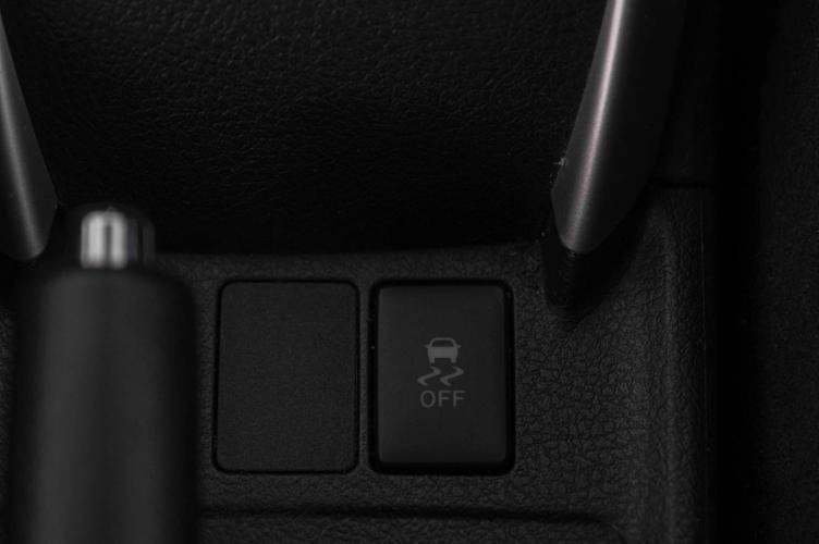 Toyota Corolla Fielder 17 из 20