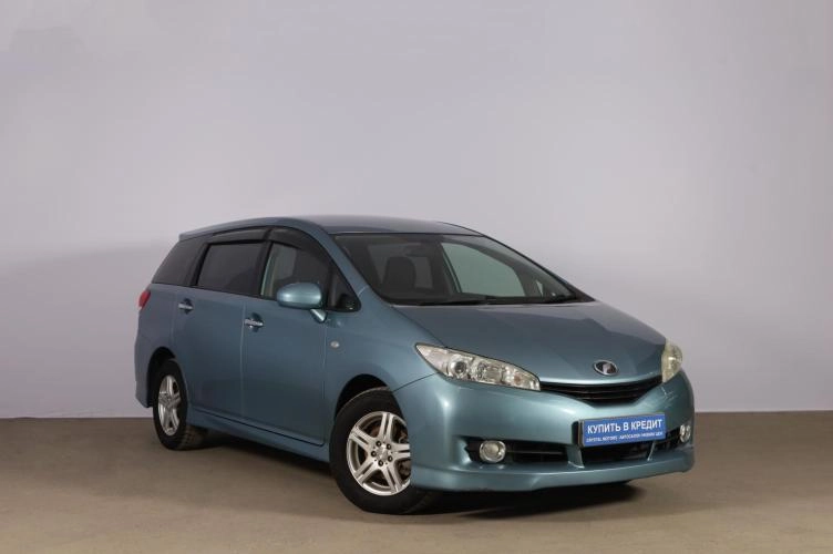 Toyota Wish 1 из 6