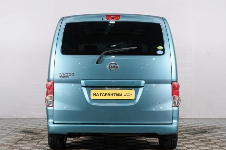 Nissan NV200 5 из 6