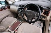 Toyota Ipsum 8 из 20