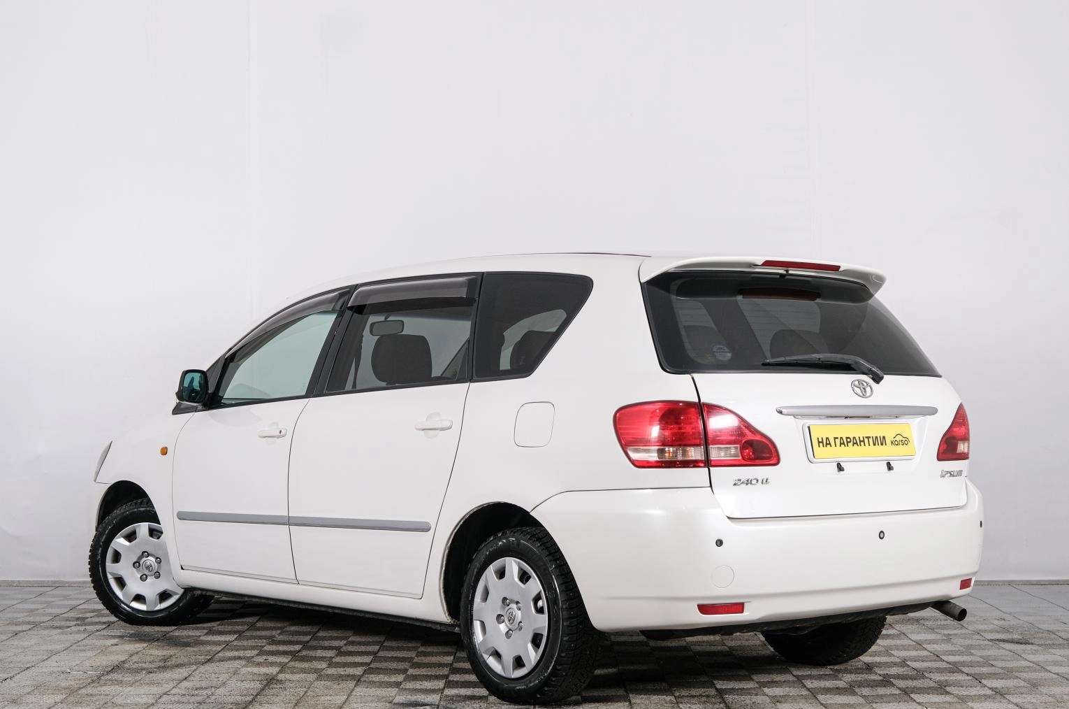 Toyota Ipsum 4 из 20