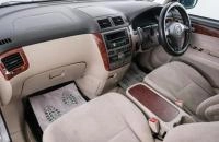 Toyota Ipsum 12 из 20