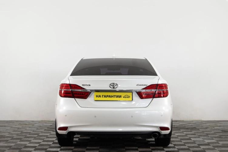 Toyota Camry 5 из 5