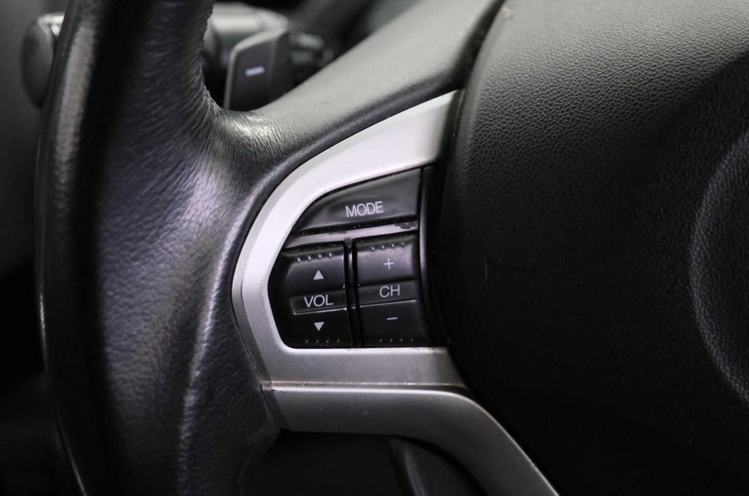 Honda CR-Z 14 из 23
