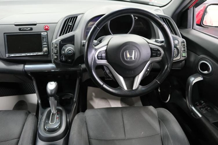 Honda CR-Z 11 из 23