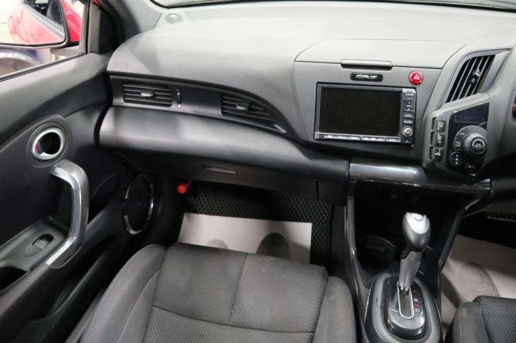 Honda CR-Z 18 из 23