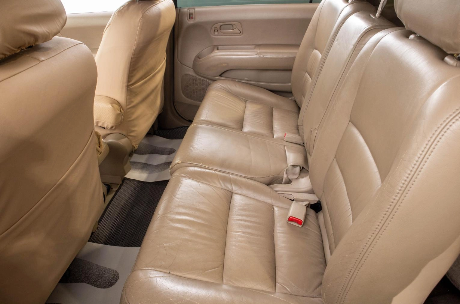 Honda Odyssey 18 из 21