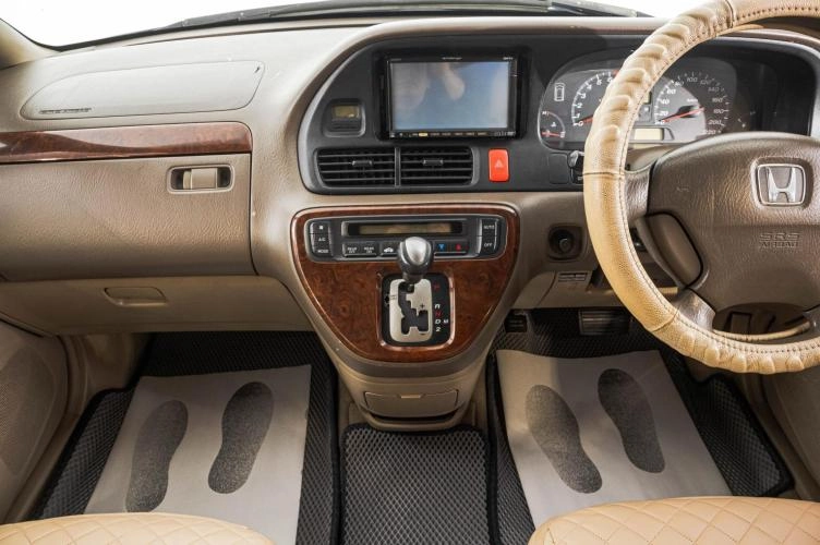 Honda Odyssey 12 из 21