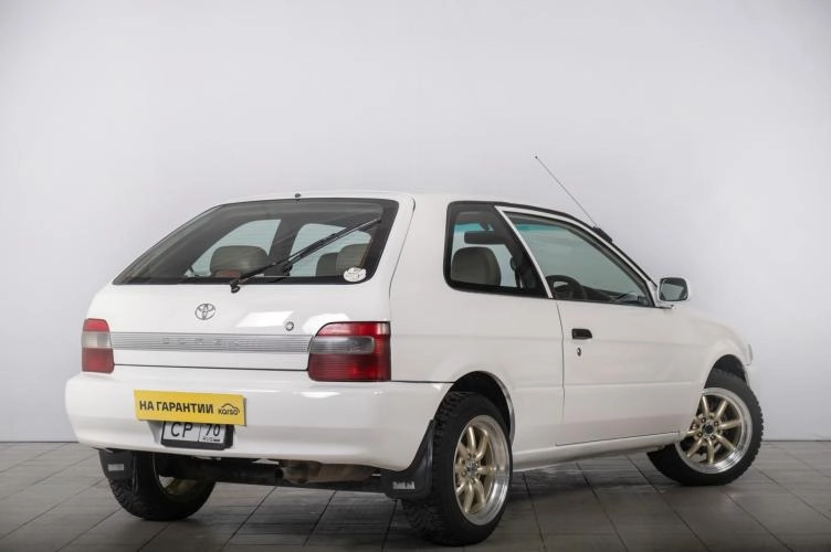 Toyota Corsa 6 из 6