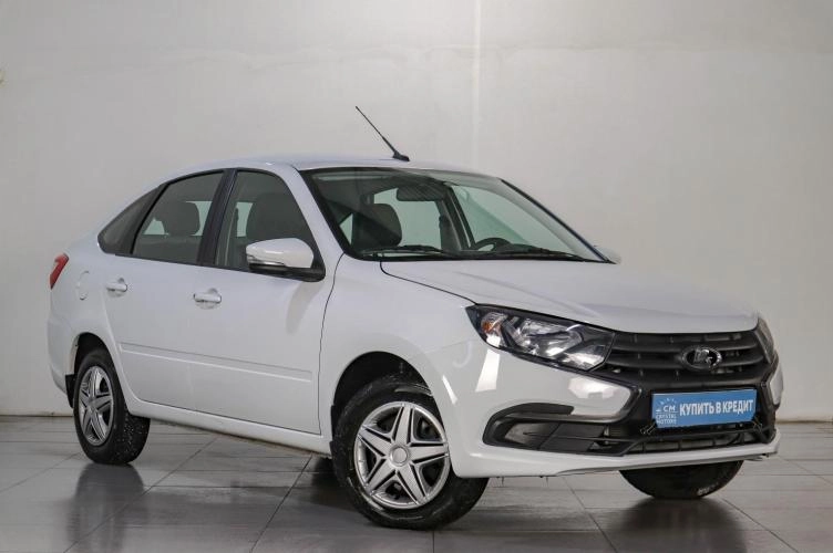 ВАЗ (LADA) Granta 1 из 6
